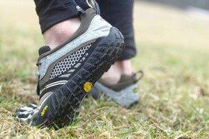 A Review of the Vibram FiveFingers Spyridon LS