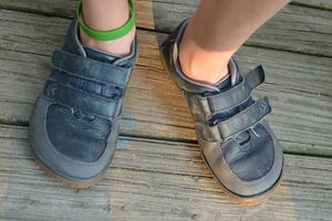 Casual Shoes for Kids – The VIVOBAREFOOT Rooty