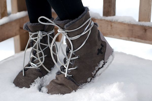 minimalist winter boots