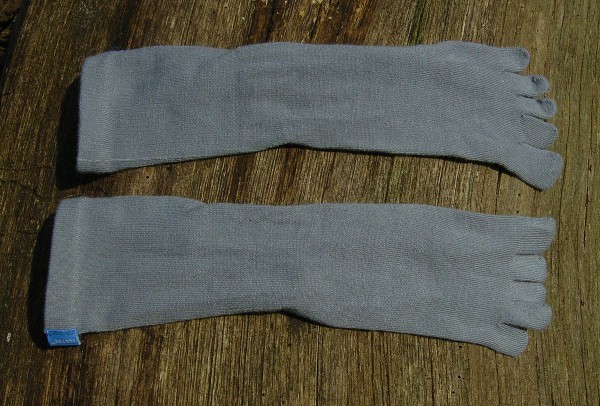 ToeToe liner socks - laying flat