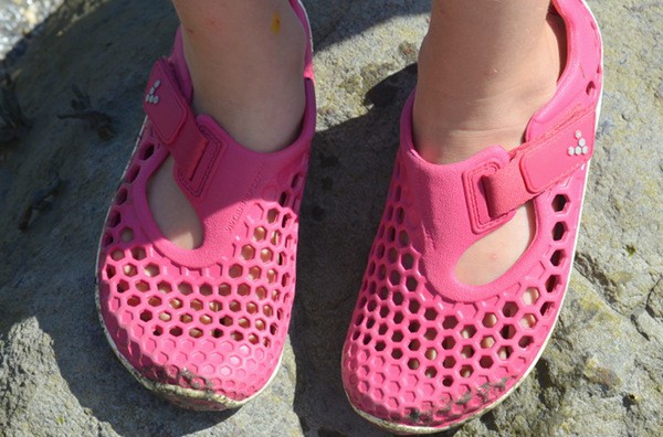 Vivobarefoot pink on sale