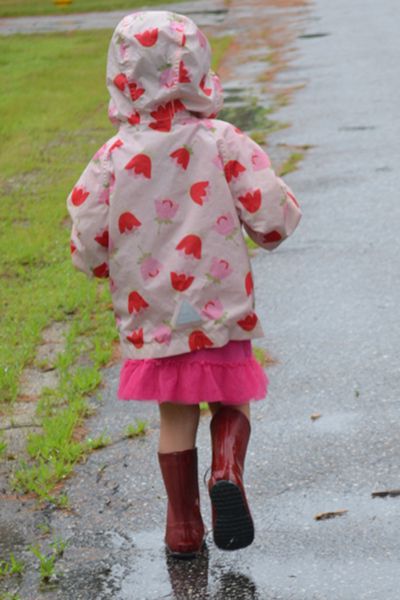 Are There Barefoot Rubber Rain Boots For Kids?