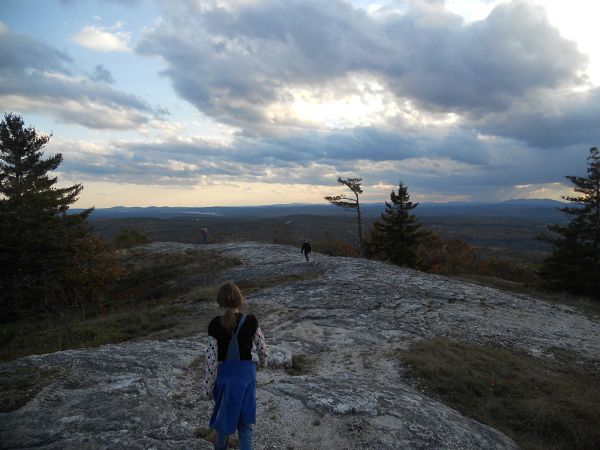 Sinding-Larsen-Johansson - Hiking