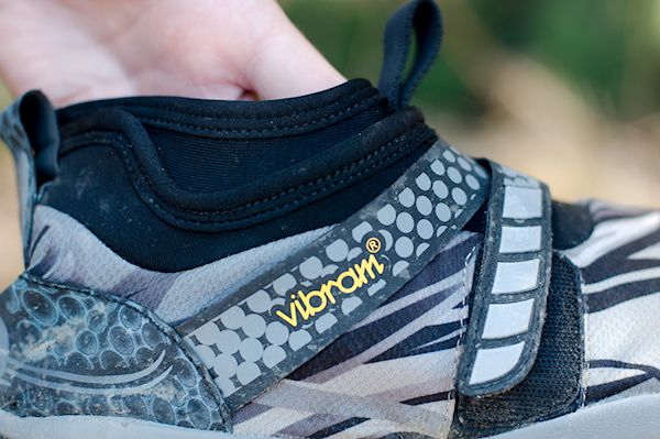 Vibram FiveFingers Lontra - Gaiter Outside